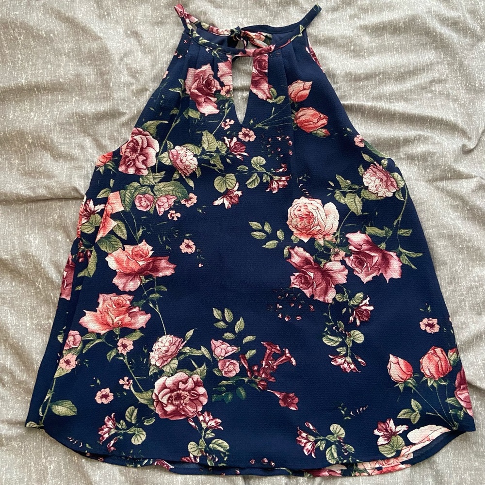 Francesca’s Floral Top